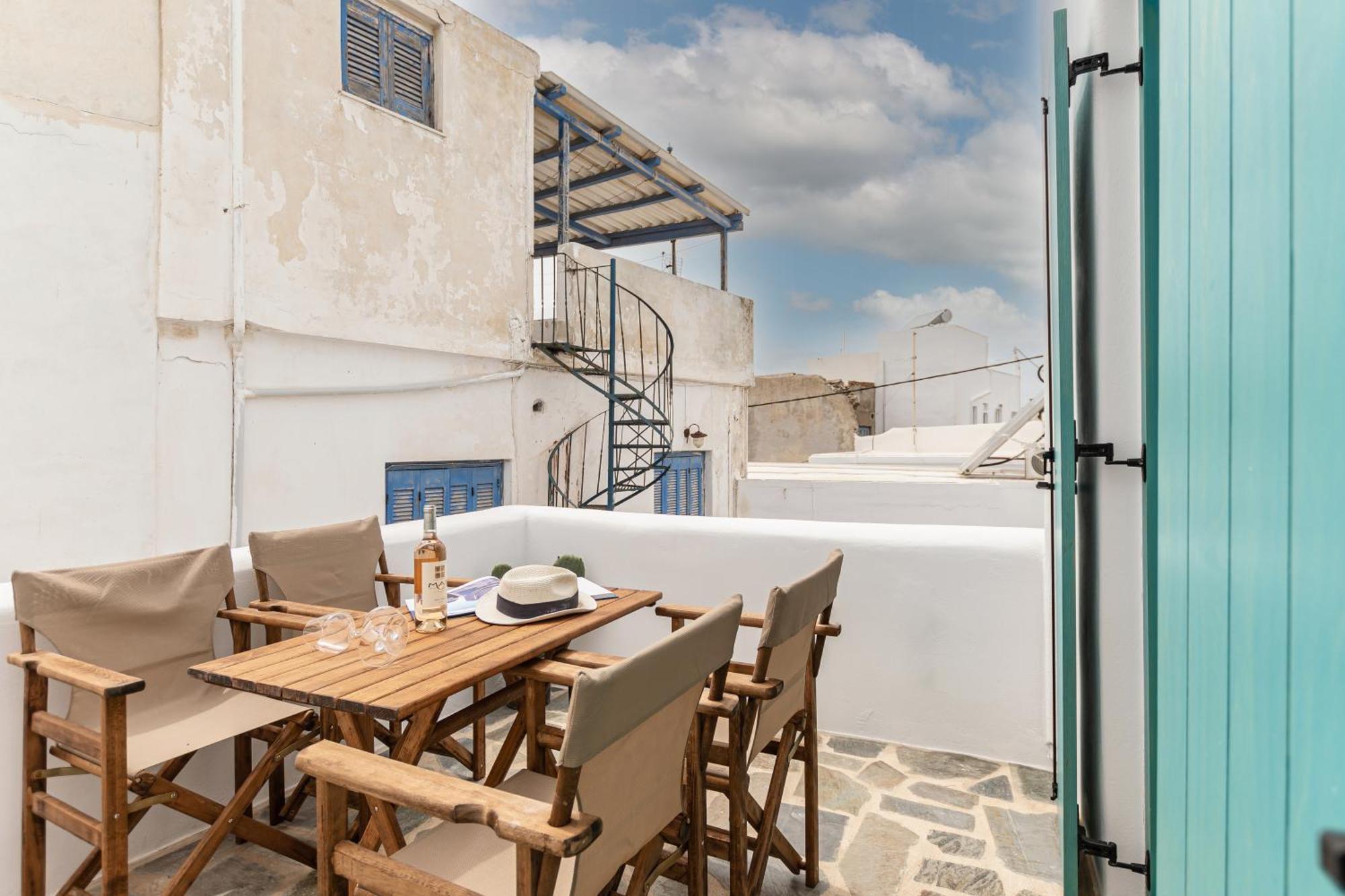 The Naxos Loft With View Of The Castle Holiday home Naxos City